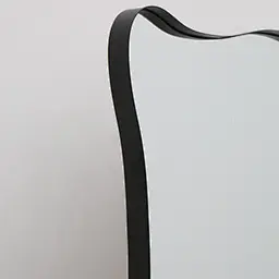 Streamlined Curved Floor Mirror – Black Frame Detail 1
